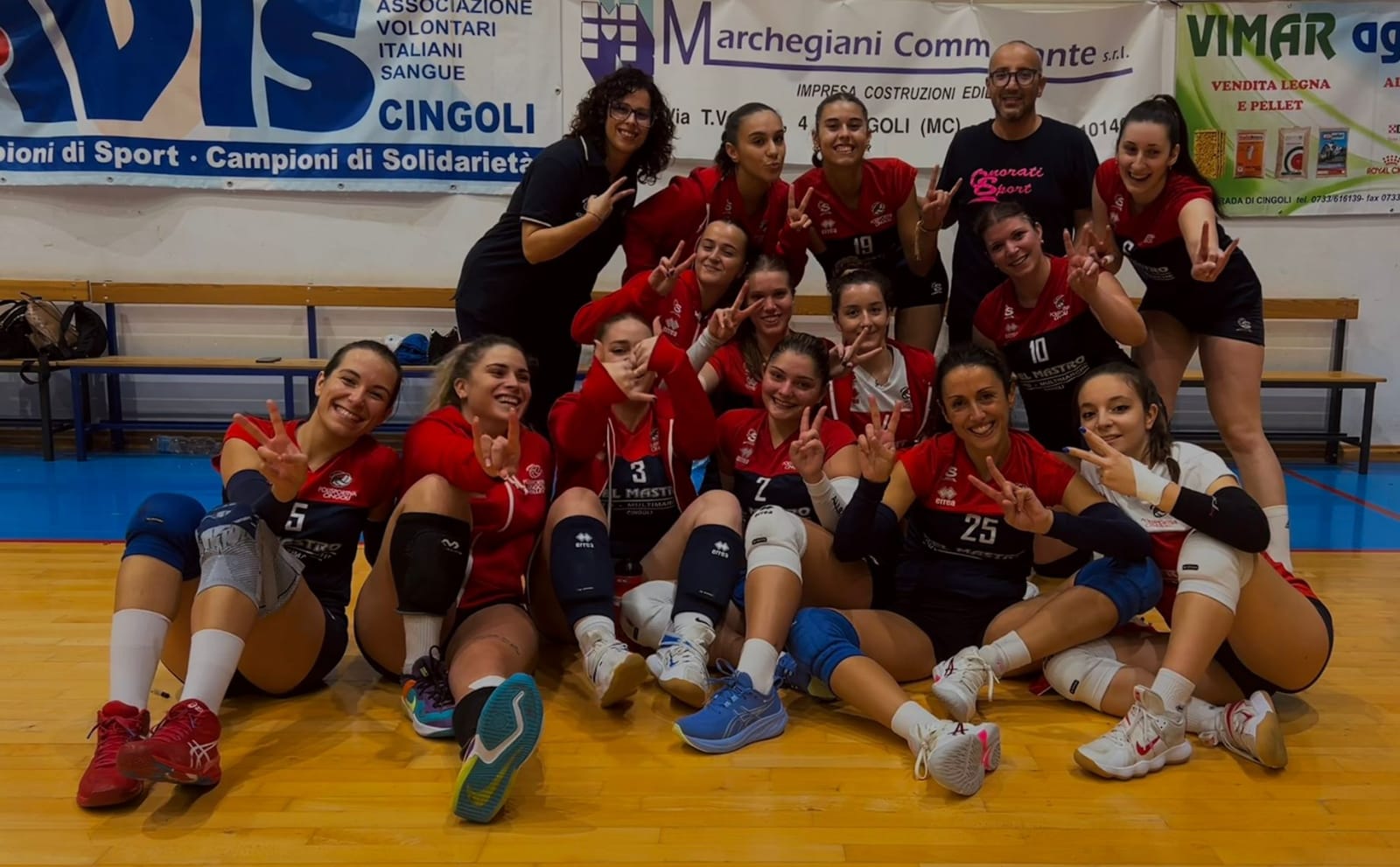 Pallavolo 1DF / La Del Mastro Cingoli inizia il 2024-2025 con una vittoria al tie-break: 3-2 alla Lorese